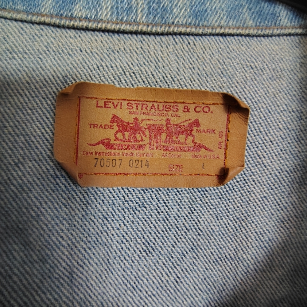 Levi's Denim Jacket - Picture 3 of 6